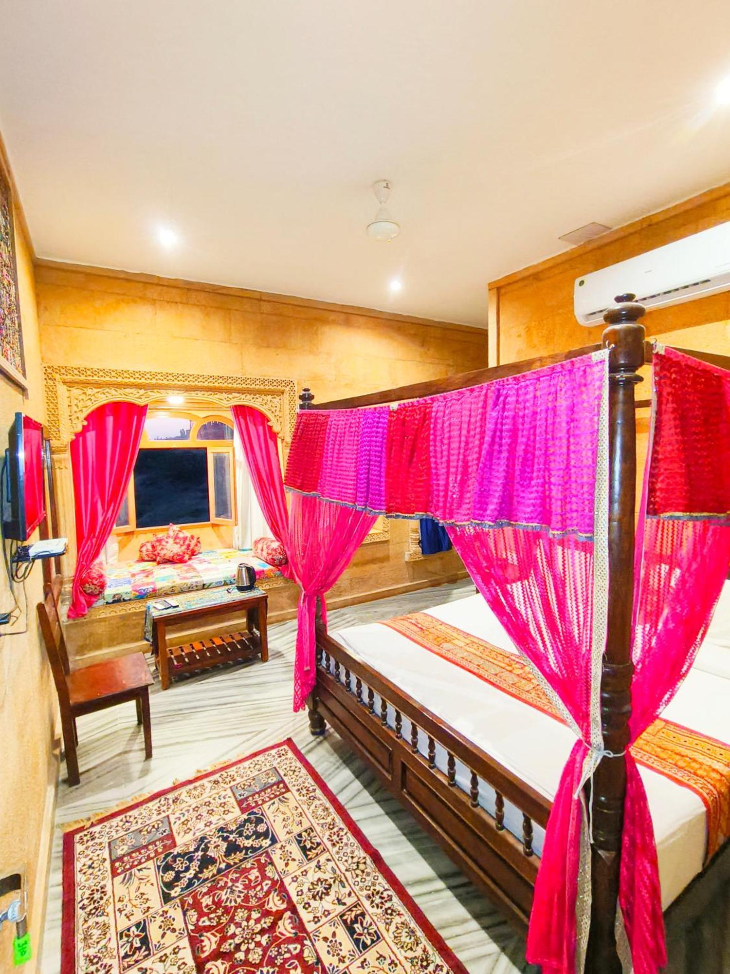 Hotel Royal Heritage Jaisalmer Exteriör bild
