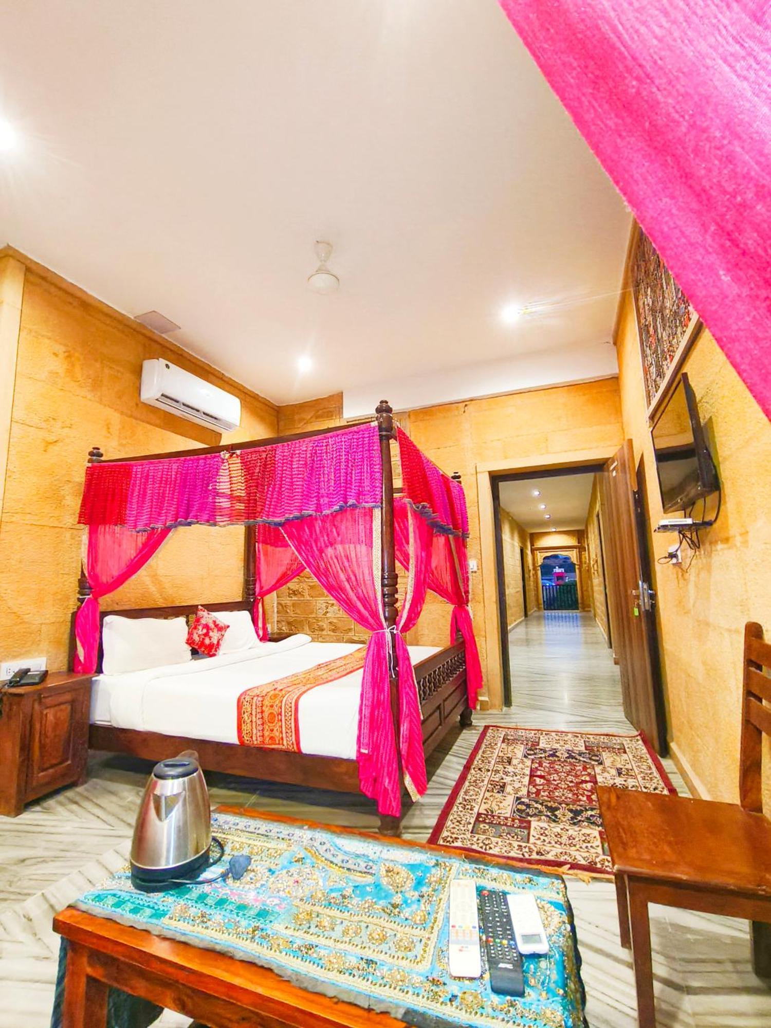 Hotel Royal Heritage Jaisalmer Exteriör bild