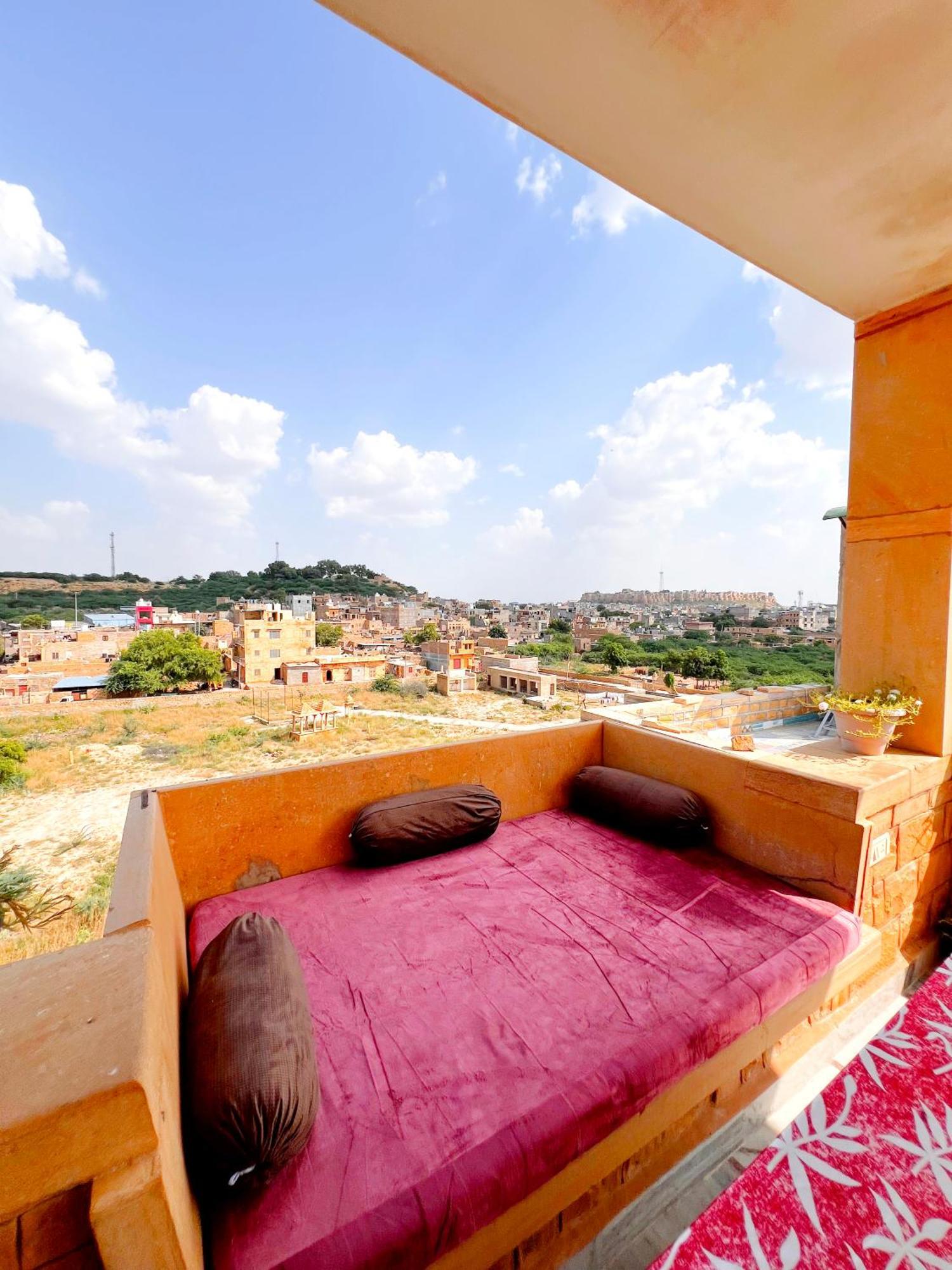 Hotel Royal Heritage Jaisalmer Exteriör bild